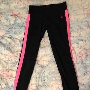 Aritzia TNA leggings pants